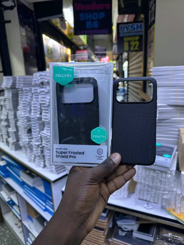 Nillkin Super Frosted Shield Pro Case (Matte Texture)Nillkin Super Frosted Shield Pro Case (Matte Texture)