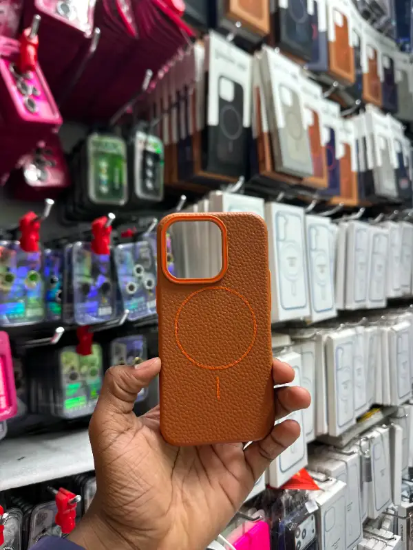 Premium Pebbled Leather MagSafe Cases for Iphone 14 Pro ✨