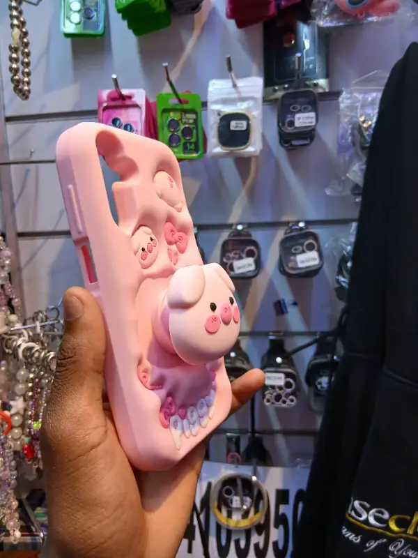 🐷🎀 3D Soft Silicone "Piggy" Case with Built-in Pop Socket 🎀🐷