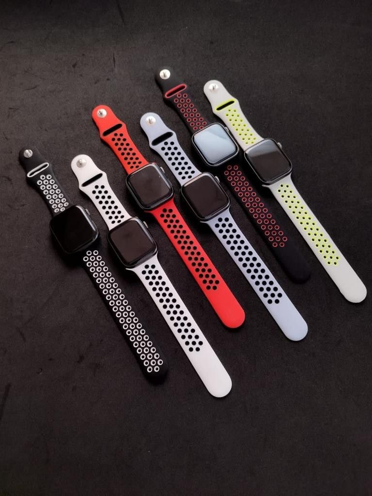 Sport Silicone Apple Watch Straps – Breathable, Durable & Stylish
