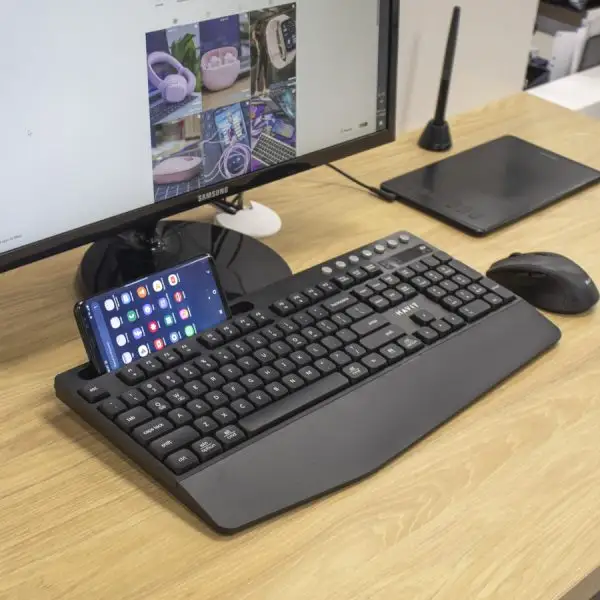 Havit Dual-Mode Wireless Multi-Device Keyboard