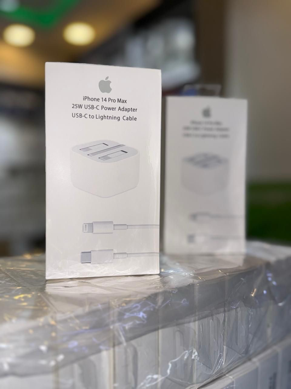 25W USB-C Power Adapter with USB-C to Lightning Cable