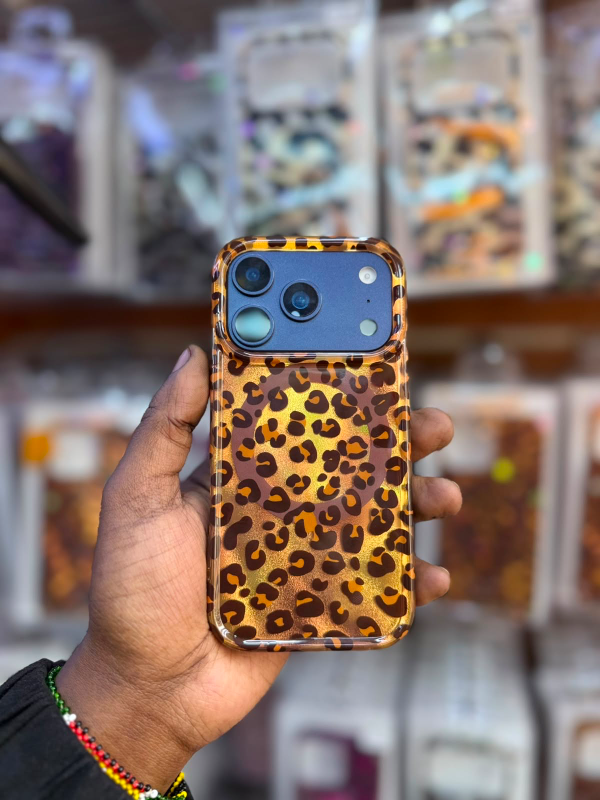 Leopard Print MagSafe Case – Bold Style Meets Everyday Protection🔥