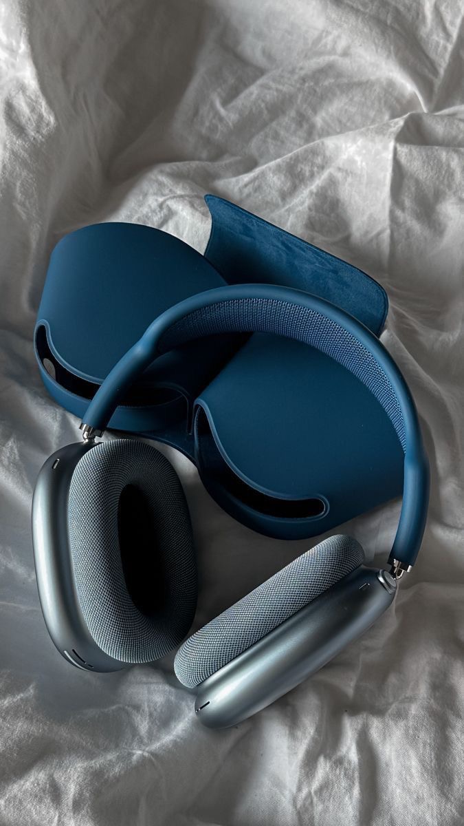 AirPods Max Wireless Headphones – Premium Sound, Ultimate Comfort